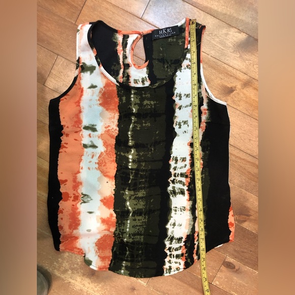 Sleeveless summer top - Picture 5 of 7